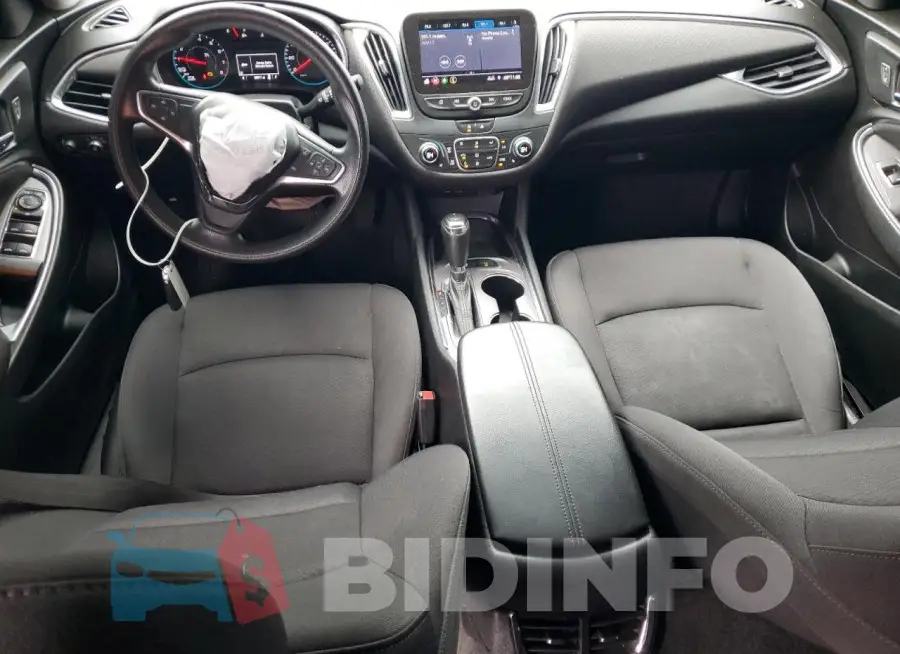 1G1ZD5ST5LF146243 Photo# 8