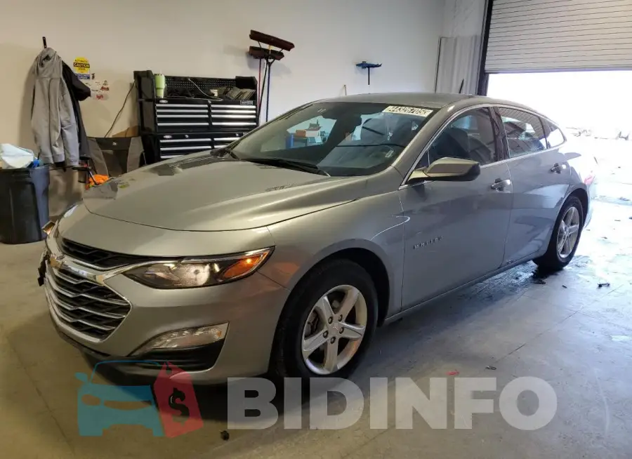 1G1ZD5ST6RF128035 Photo# 1