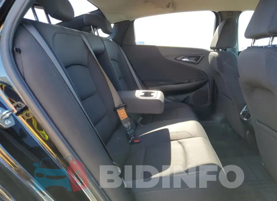 1G1ZD5ST8NF108931 Photo# 10