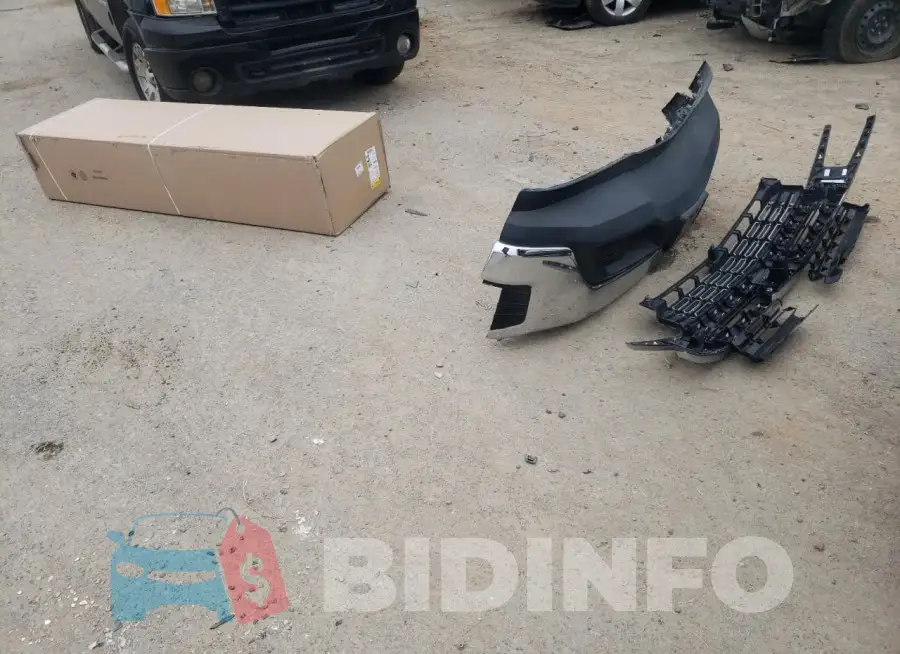 3GCPWCED3KG267948 Photo# 12