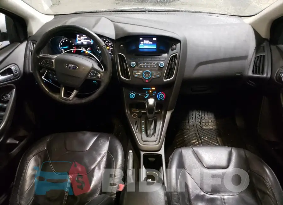 1FADP3F20GL312213 Photo# 8