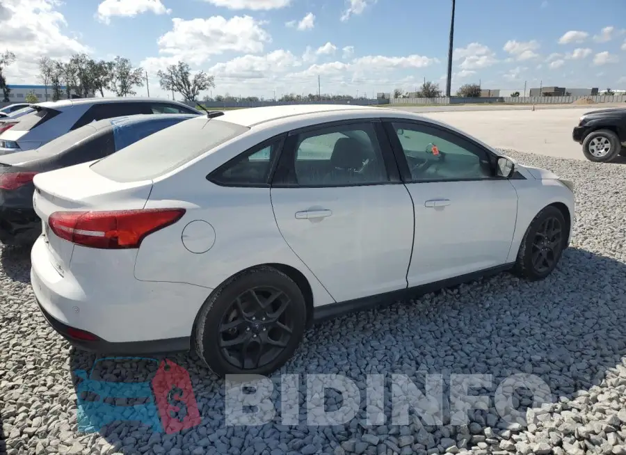 1FADP3F21GL298998 Photo# 3