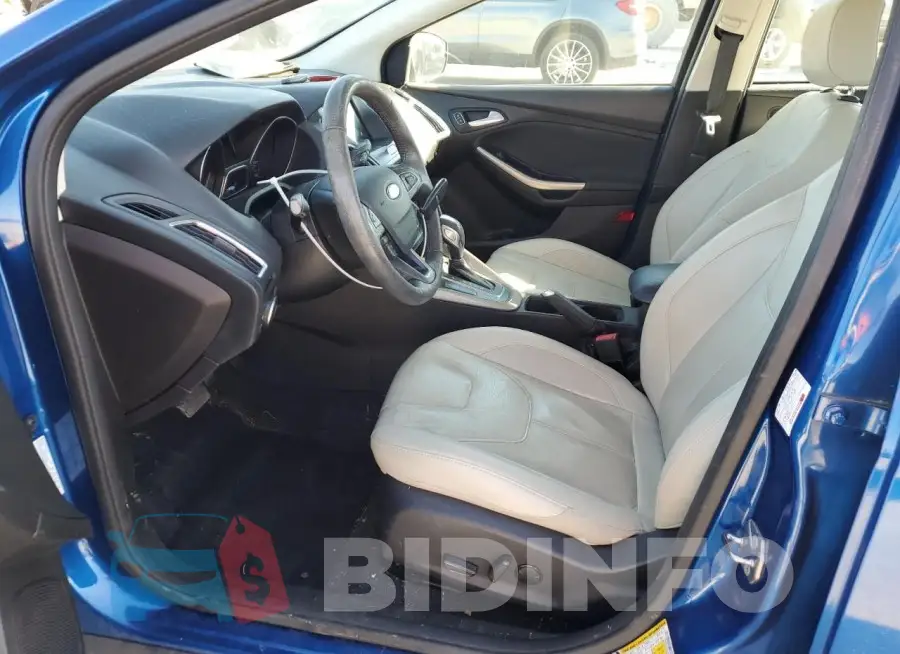 1FADP3J28JL283171 Photo# 7