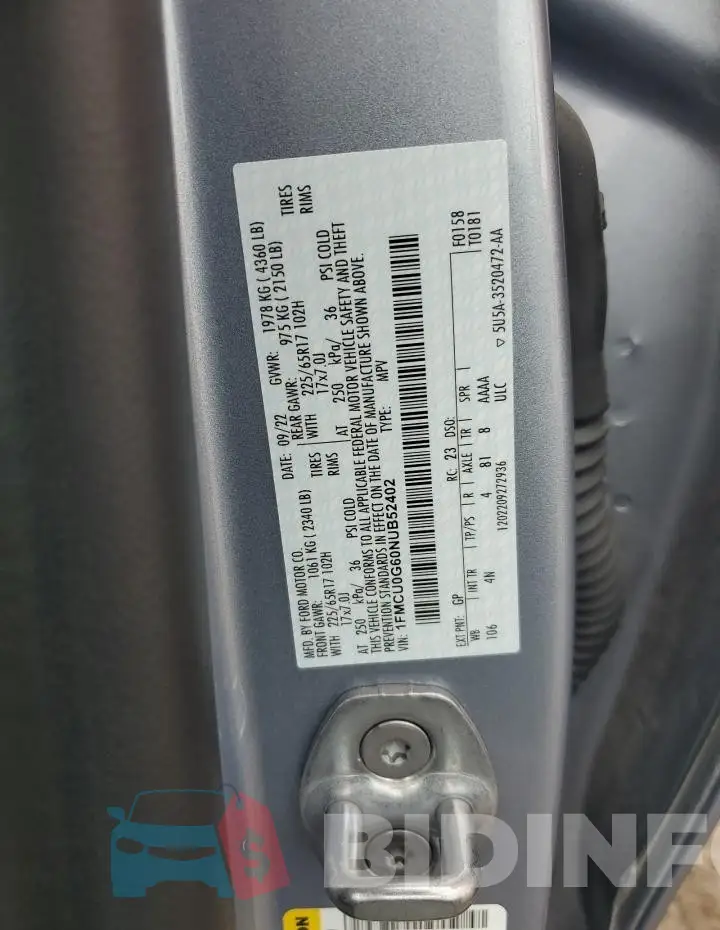 1FMCU0G60NUB52402 Photo# 13