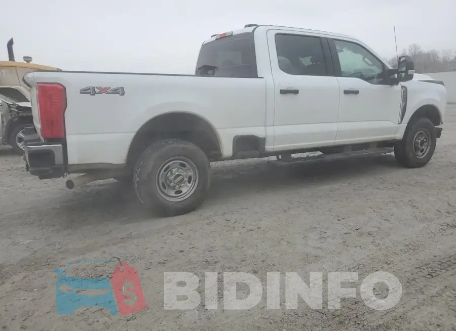 1FT7W2BAXPEE10526 Photo# 3