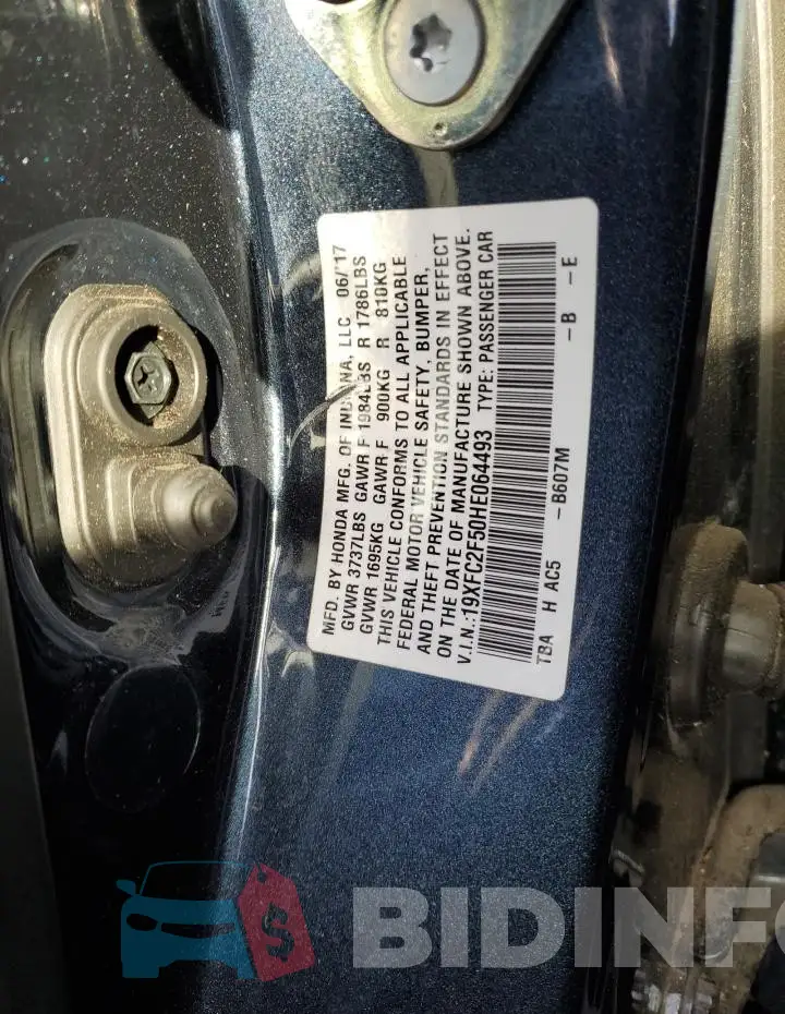 19XFC2F50HE064493 Photo# 12
