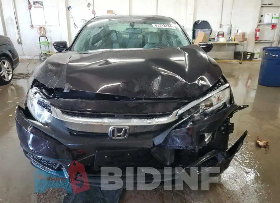 19XFC2F55HE064196 Photo# 5