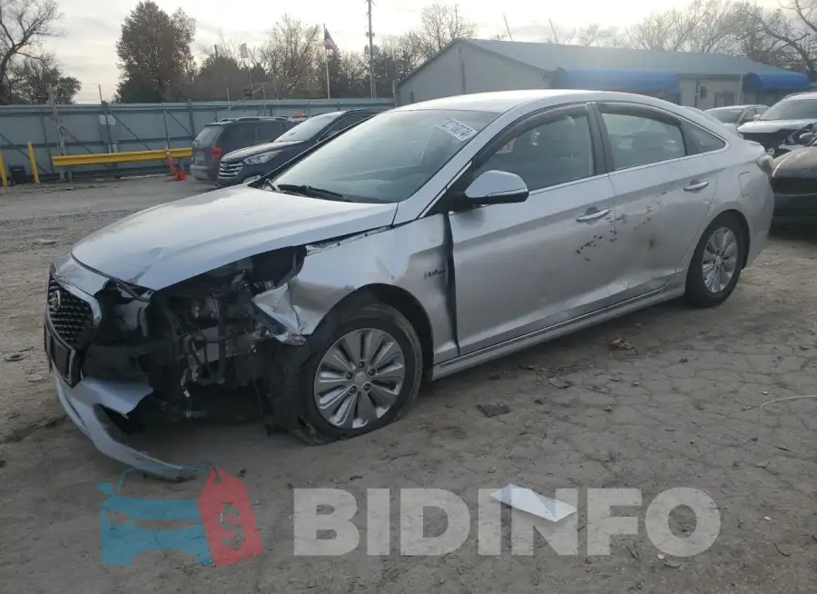 KMHE24L17GA027224 Photo# 1
