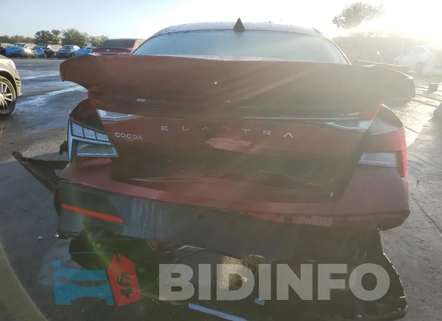KMHLS4DGXRU792813 Photo# 6