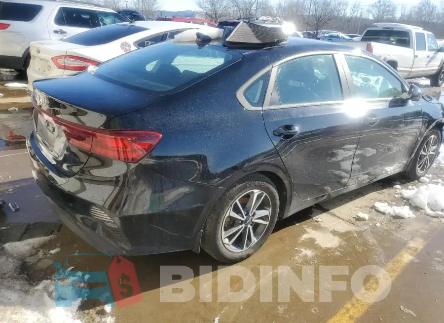 3KPF24AD3NE462502 Photo# 3