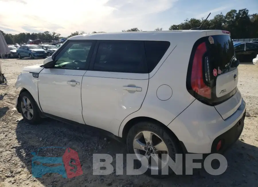 KNDJN2A2XH7503393 Photo# 2