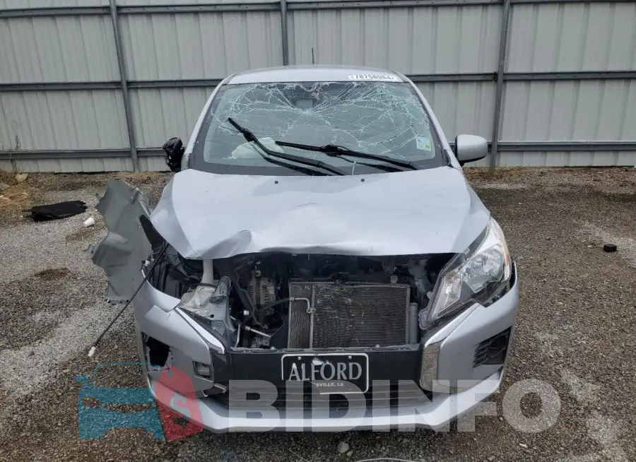 ML32AUHJ9MH010725 Photo# 5