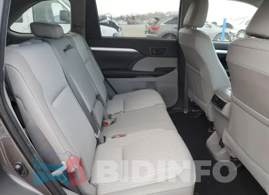 5TDBZRFH7JS874747 Photo# 11