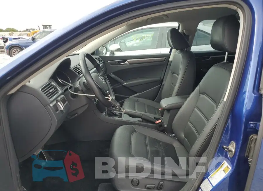 1VWDT7A31HC006701 Photo# 7