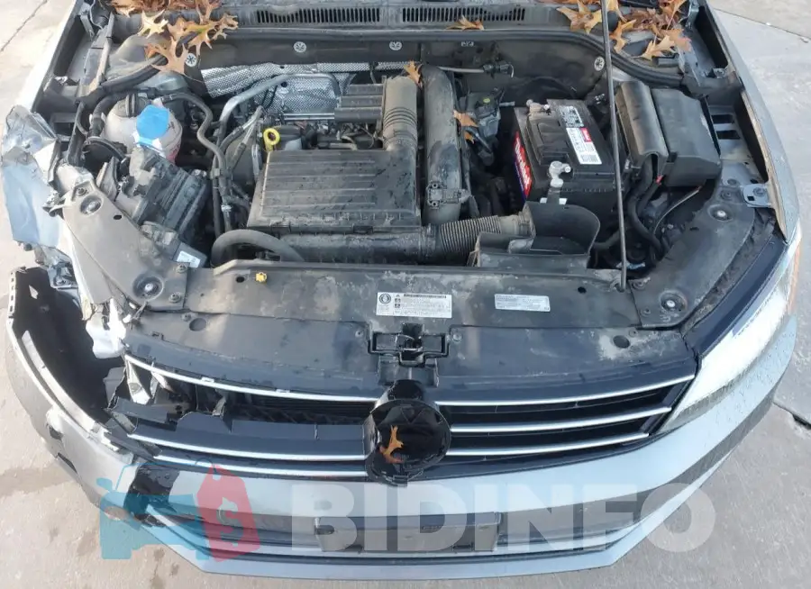 3VW2B7AJ4HM401852 Photo# 11