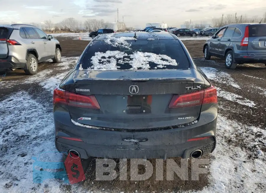 19UUB3F83JA802453 Photo# 6