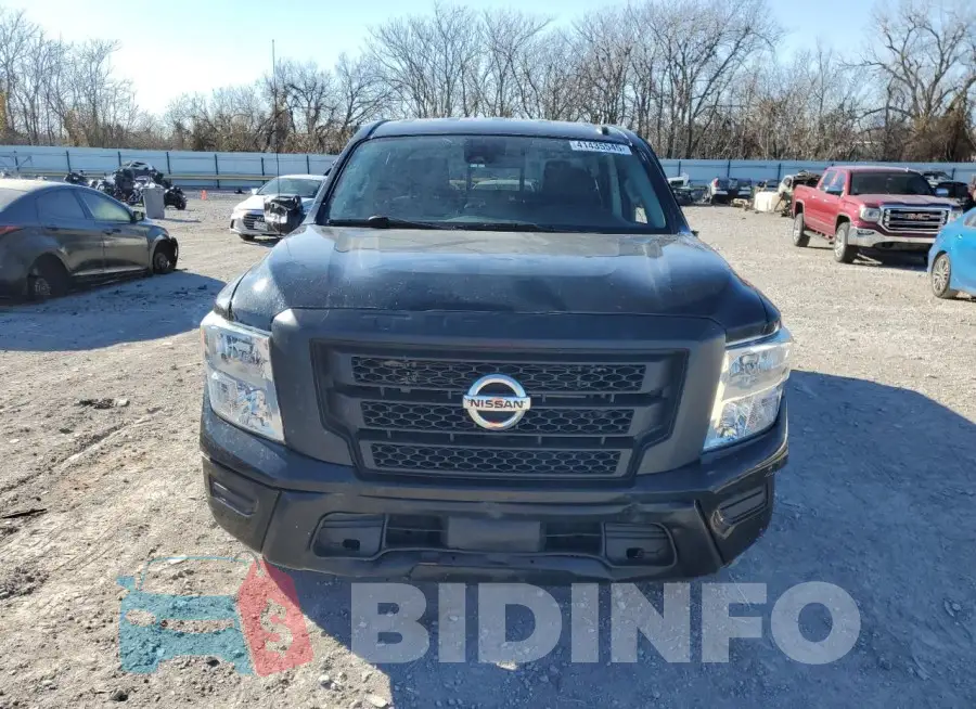 1N6AA1EC6MN529887 Photo# 5