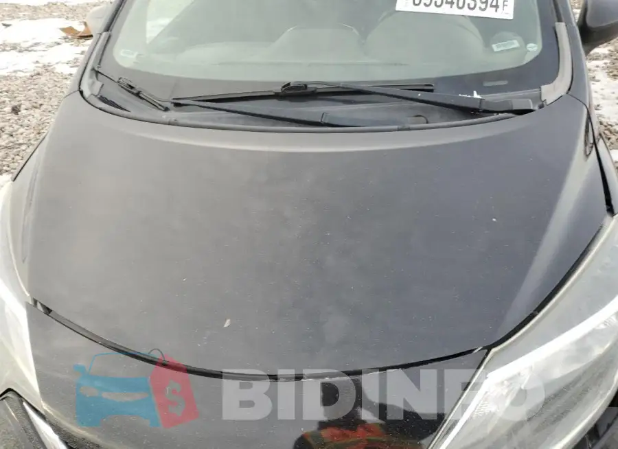 3N1CE2CP9JL352052 Photo# 11