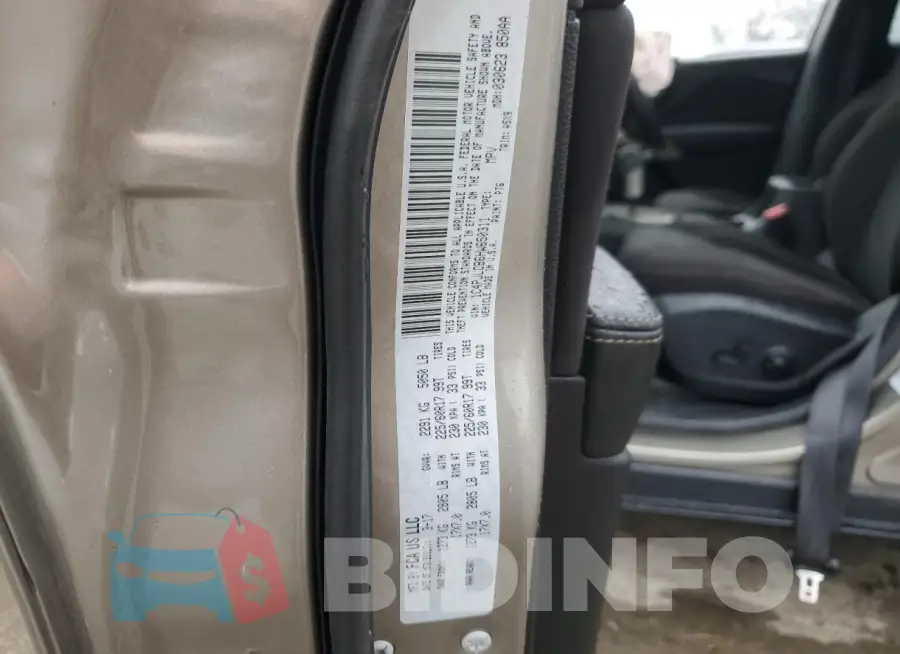 1C4PJLCB6HW650311 Photo# 13
