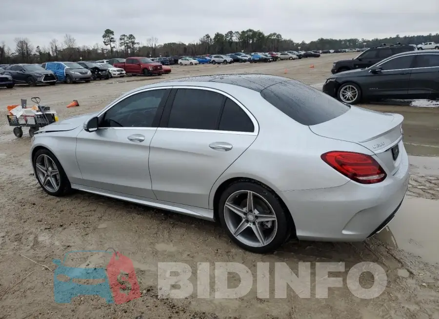 55SWF4JB6GU176688 Photo# 2