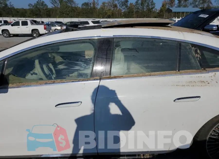 W1KCG2DB1RA046692 Photo# 12