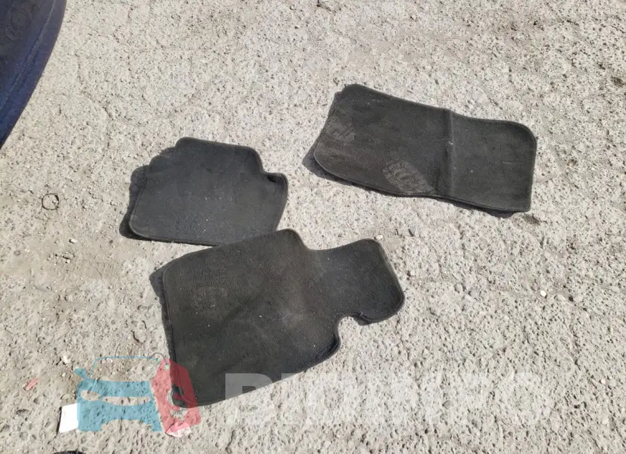 WBA8A9C56JAH12746 Photo# 12