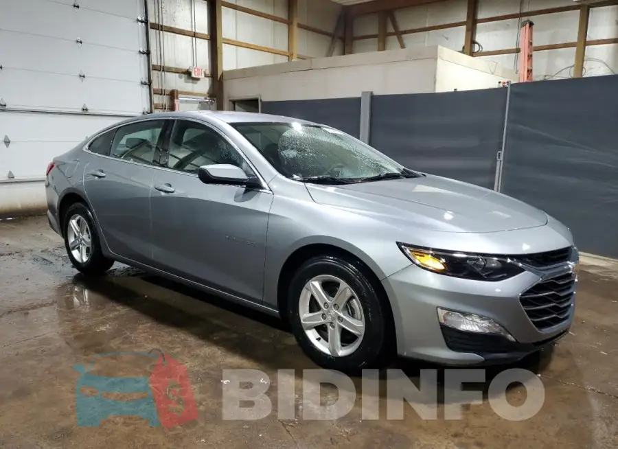 1G1ZD5ST3RF138232 Photo# 4