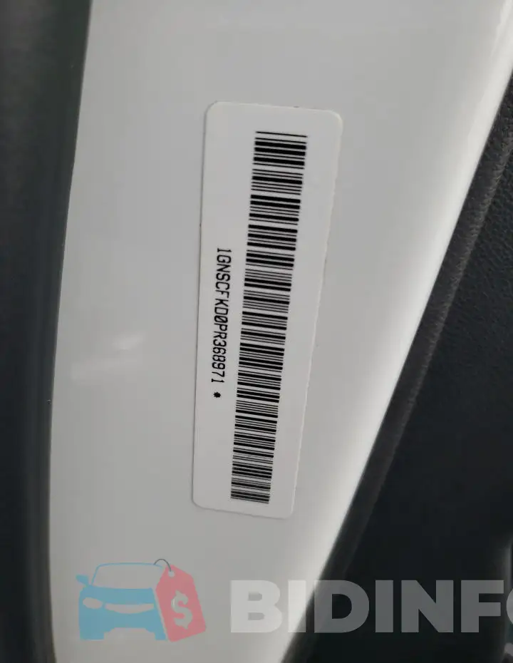 1GNSCFKD0PR368971 Photo# 13