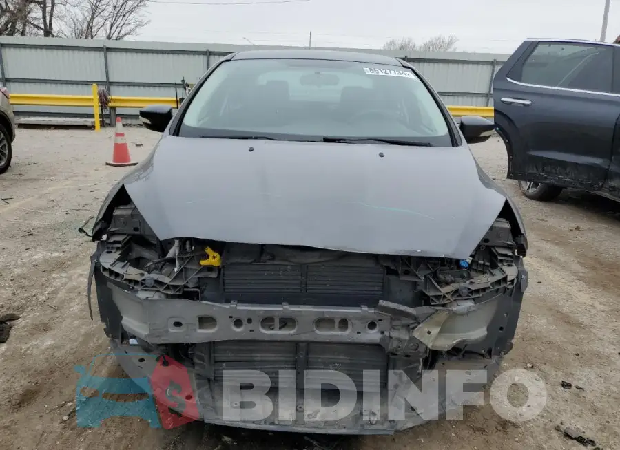 1FADP3F22HL319973 Photo# 5