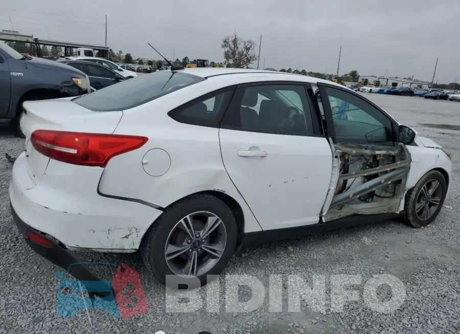 1FADP3F29JL308300 Photo# 3