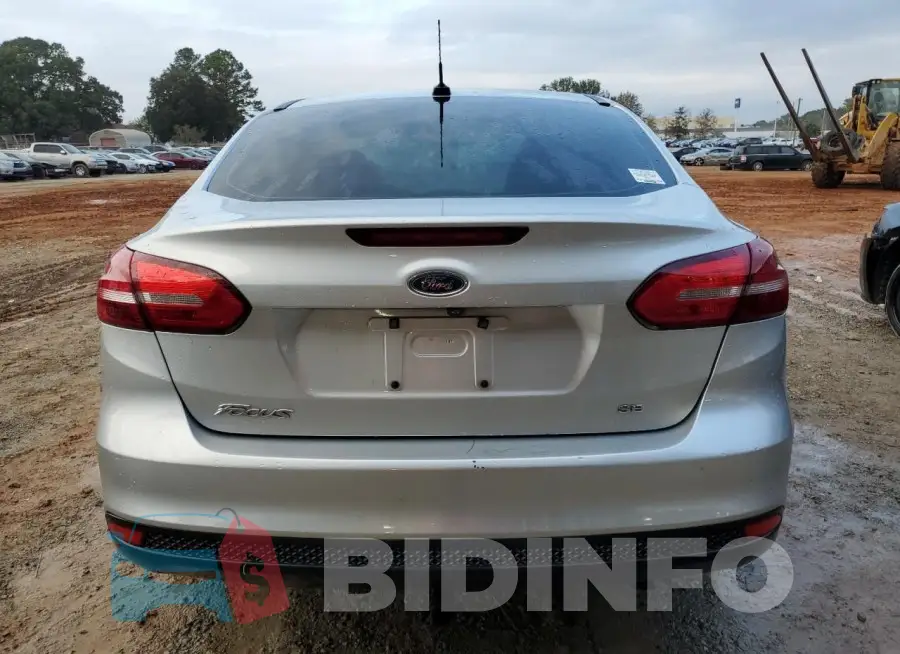 1FADP3F2XHL338058 Photo# 6