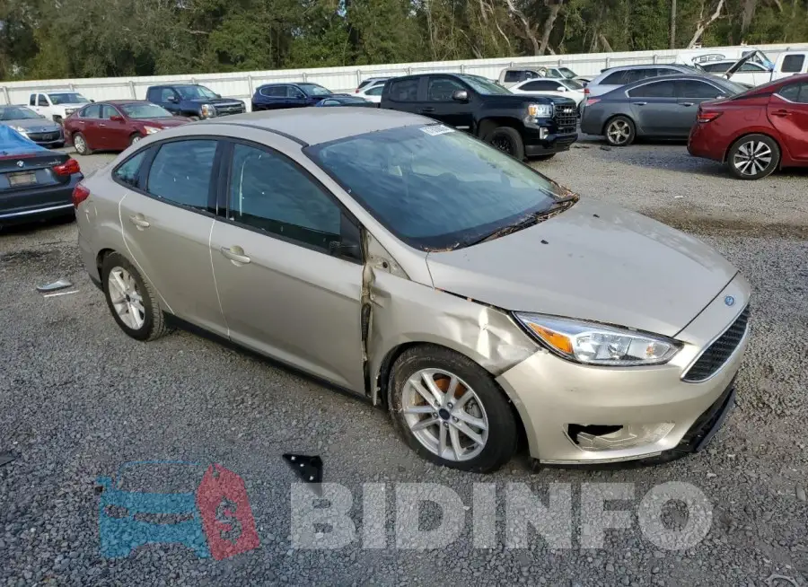 1FADP3FE3JL256253 Photo# 4