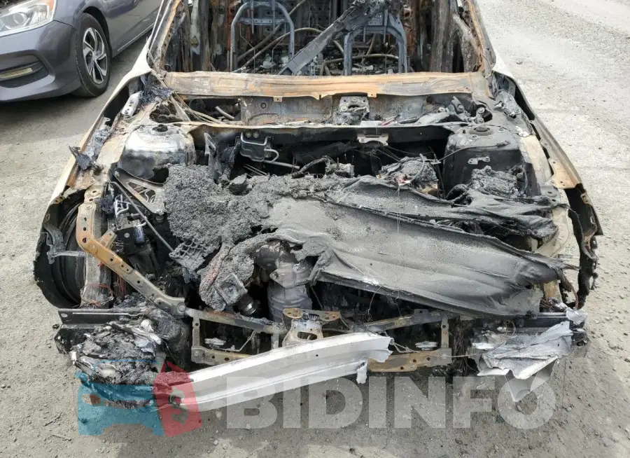 1HGCY1F3XPA040198 Photo# 11