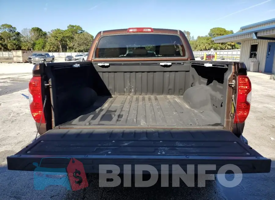 5TFEW5F16GX202571 Photo# 6