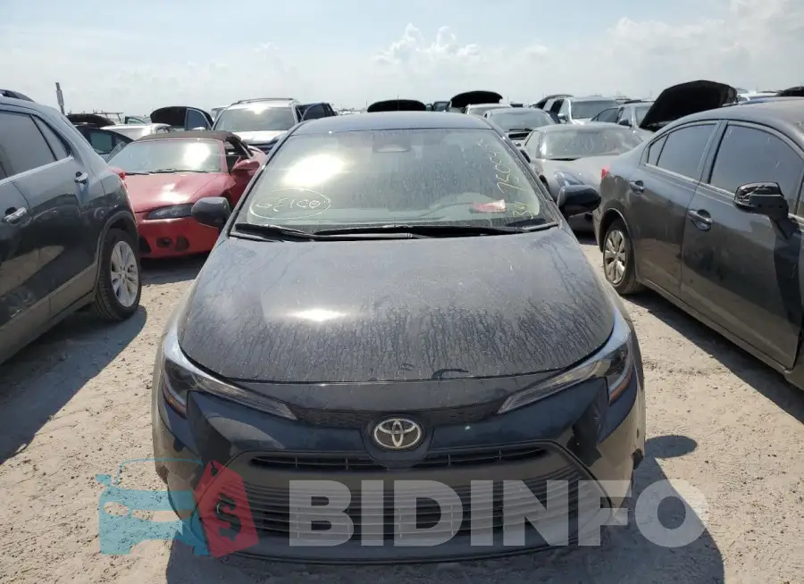 5YFB4MDE7RP172457 Photo# 5