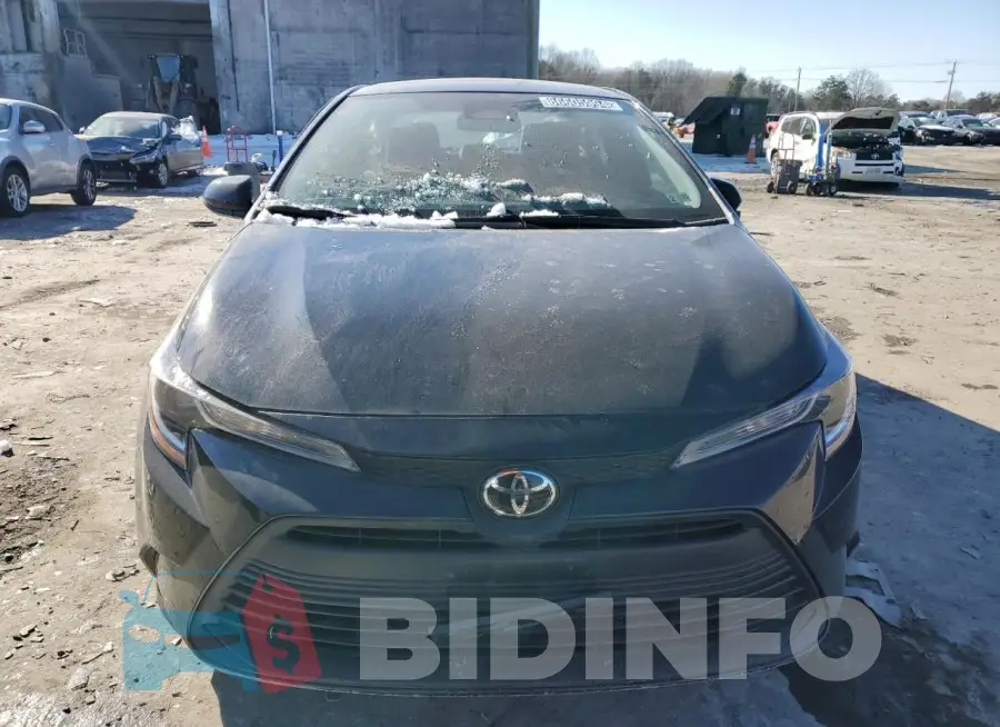 5YFB4MDE8RP116317 Photo# 5