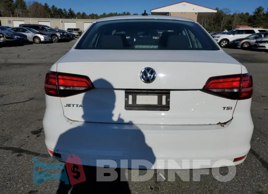 3VW267AJ2GM402419 Photo# 6