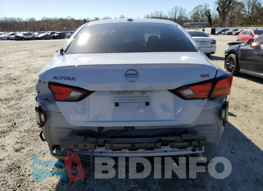 1N4BL4CV3PN336274 Photo# 6