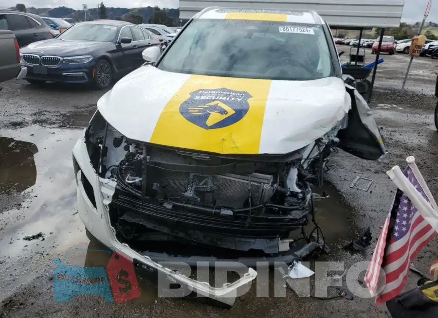 JN8BT3BBXPW491821 Photo# 5