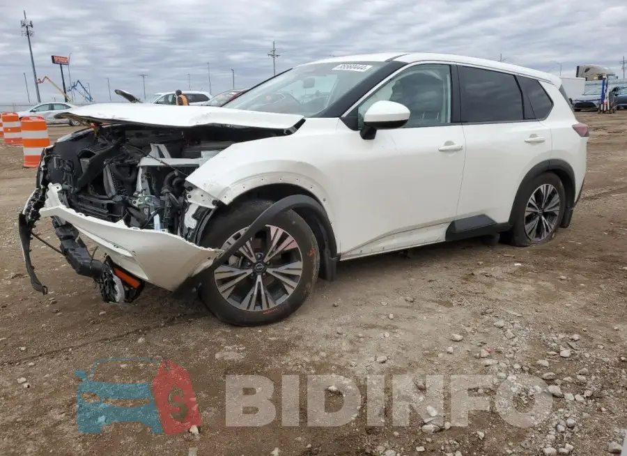 JN8BT3BBXPW494301 Photo# 1