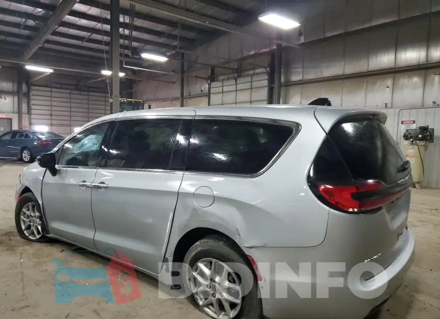 2C4RC1BG6RR129037 Photo# 2