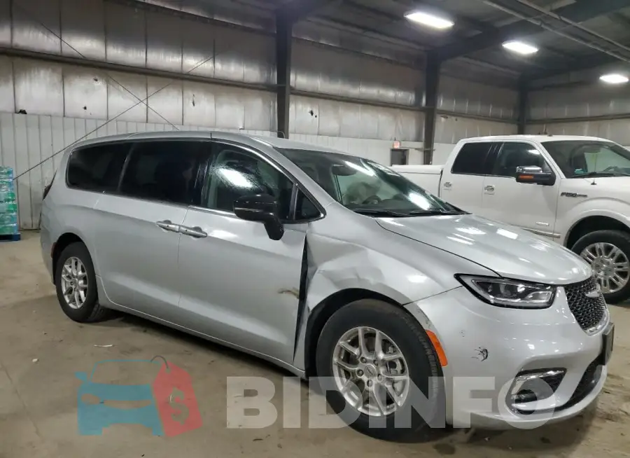 2C4RC1BG6RR129037 Photo# 4