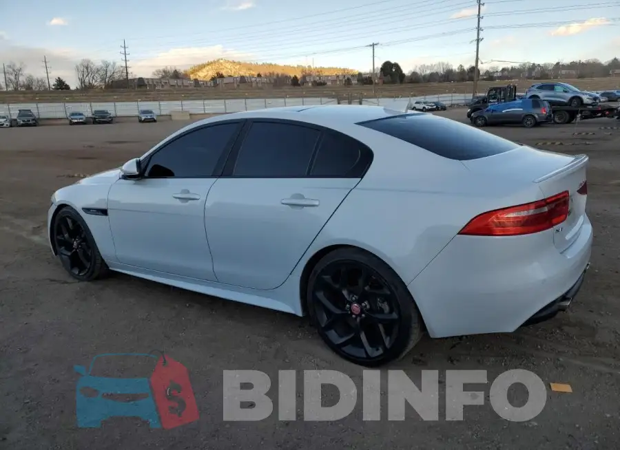 SAJAF4BV1HA952001 Photo# 2