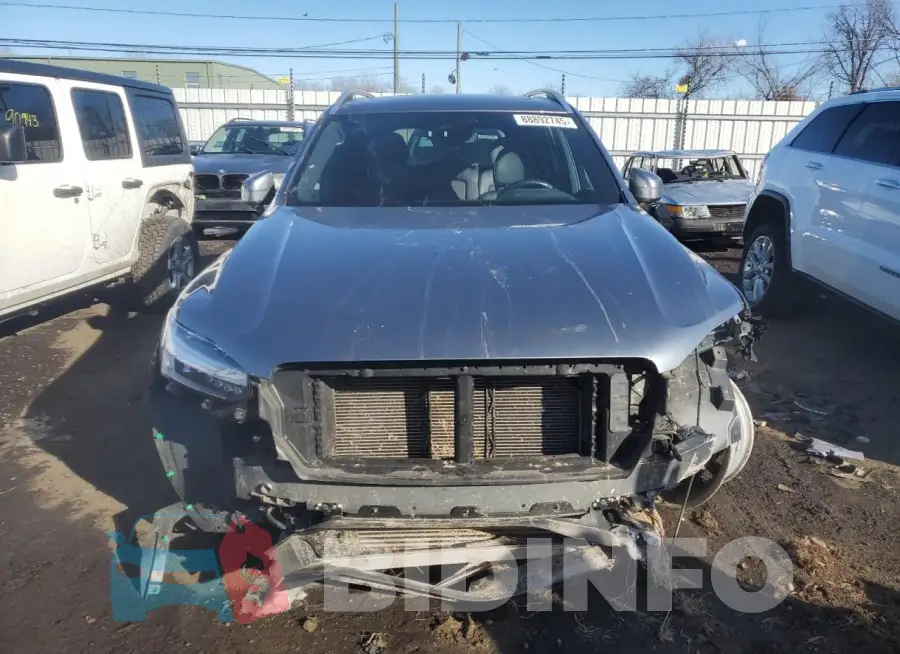 YV4A22PK2J1340440 Photo# 5