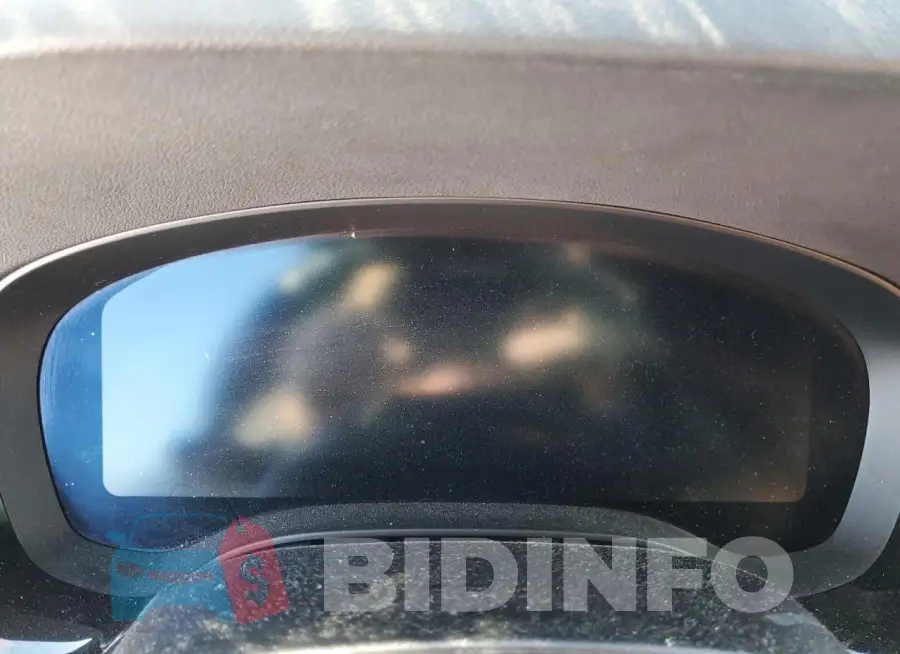 WBAJR7C0XLCD58918 Photo# 9