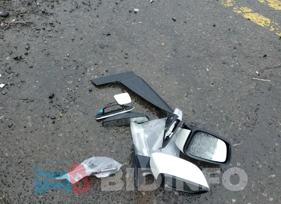 WBY83FB05RFS86754 Photo# 12