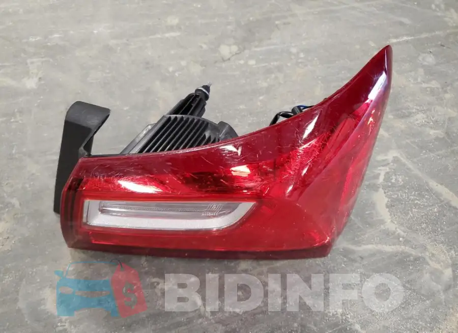 1G1ZB5ST3HF172515 Photo# 12