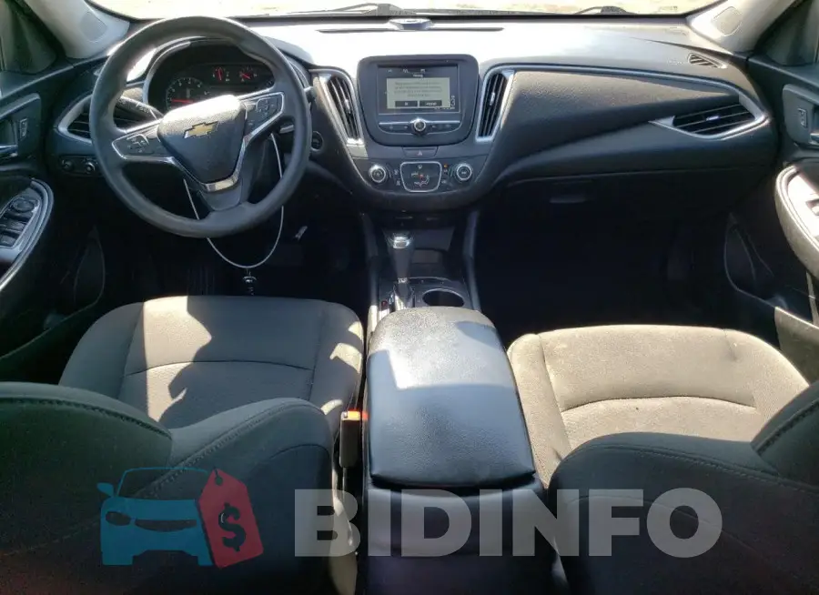 1G1ZB5ST4JF284228 Photo# 8