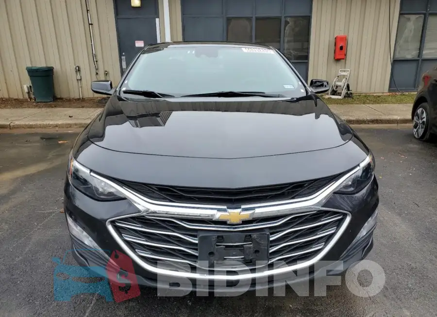 1G1ZD5ST6PF190628 Photo# 5
