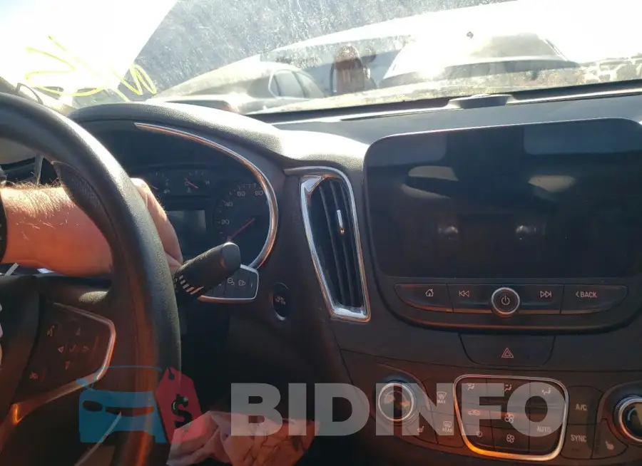 1G1ZD5ST8KF208457 Photo# 8